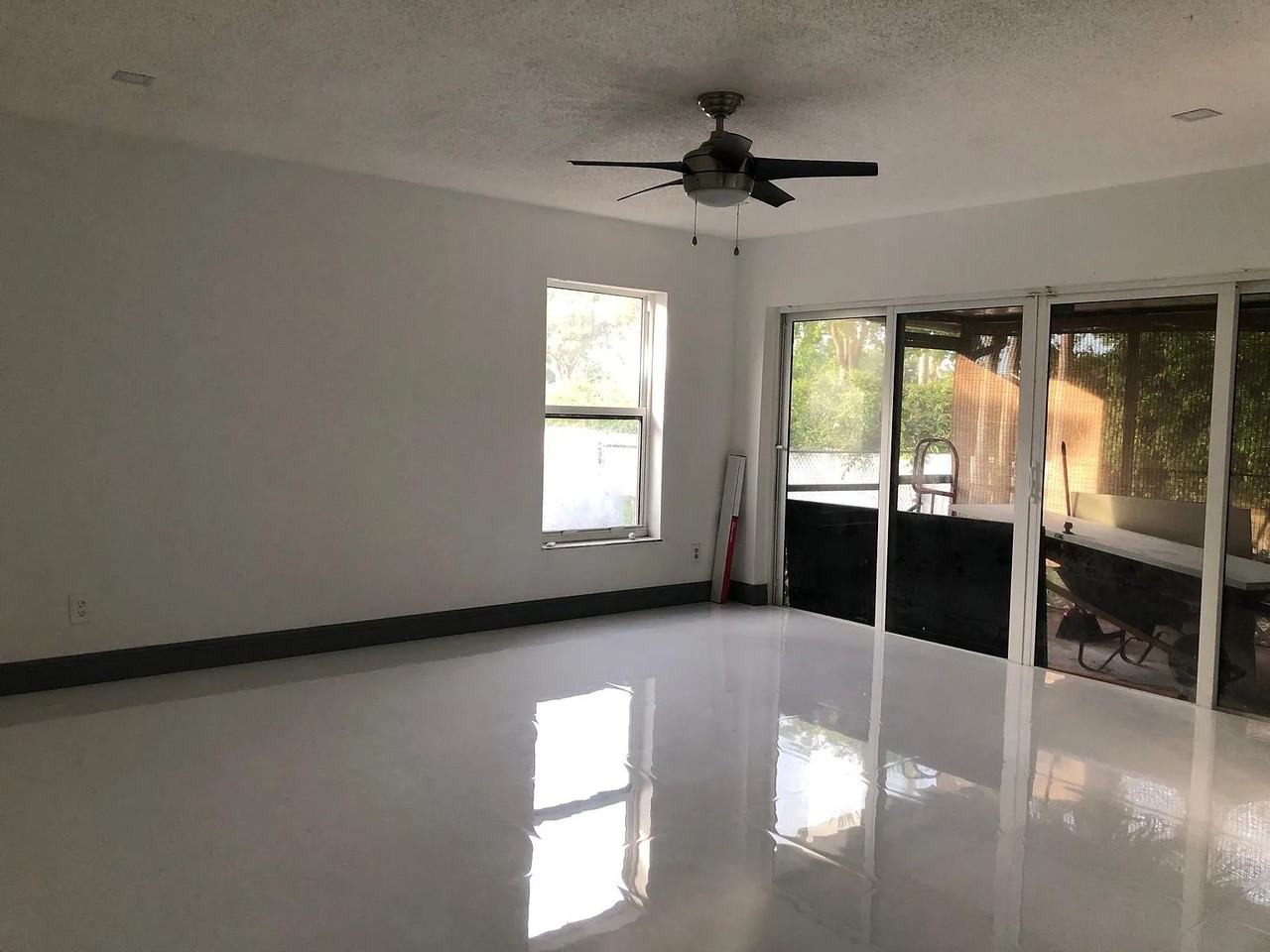 8280 Nw 36th St #8280 - Photo 3 of 10