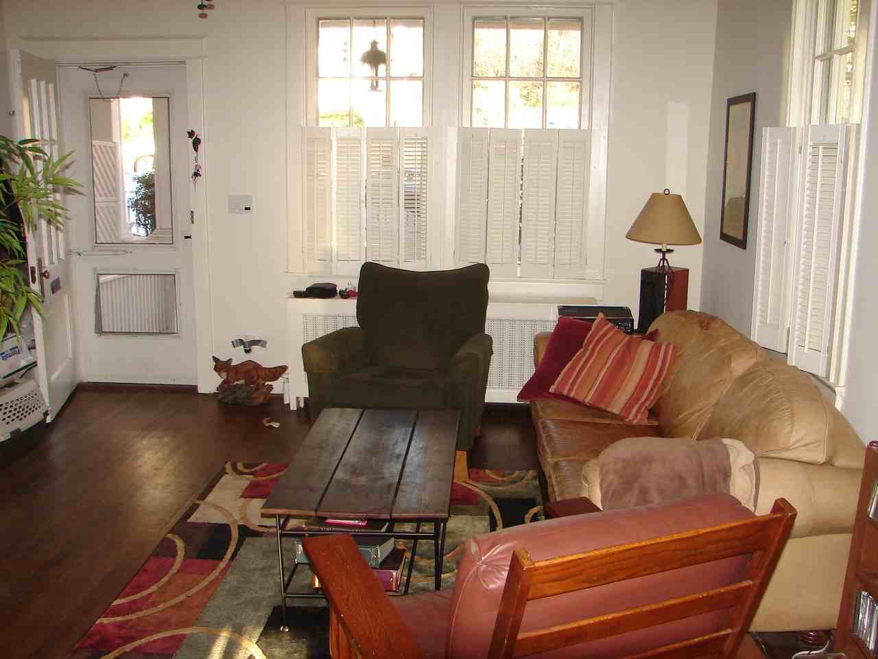 5162 Fulton St Nw #NA - Photo 4 of 7