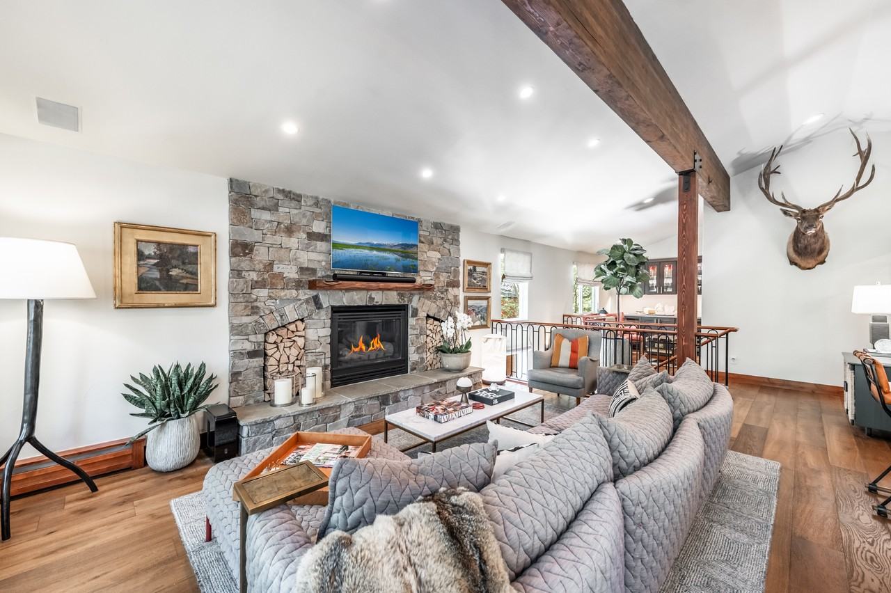 198 Country Club Dr #NA - Photo 4 of 33