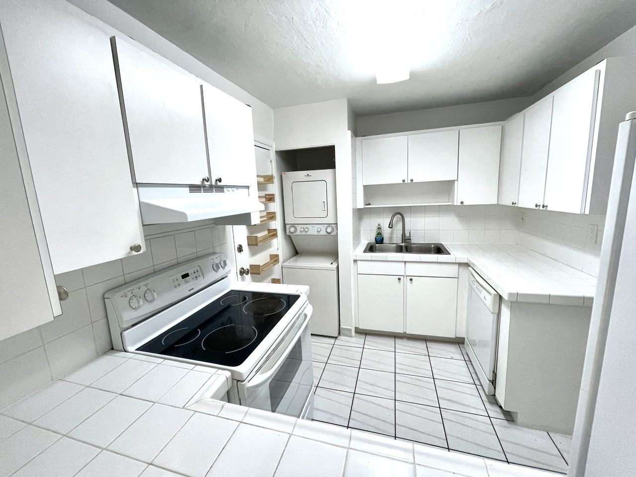 13700 Sw 62nd St #113 - Photo 7 of 23