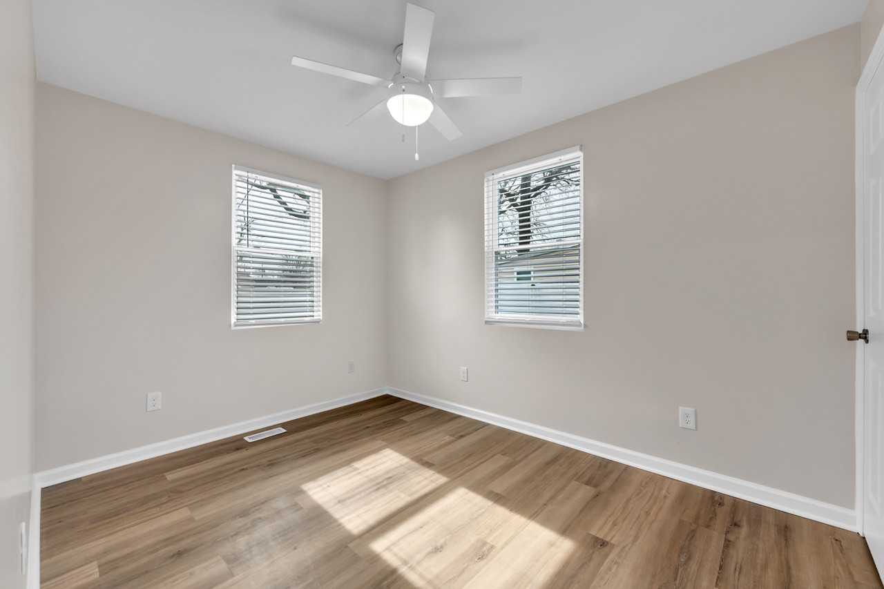 8 E Preston St #NA - Photo 7 of 35