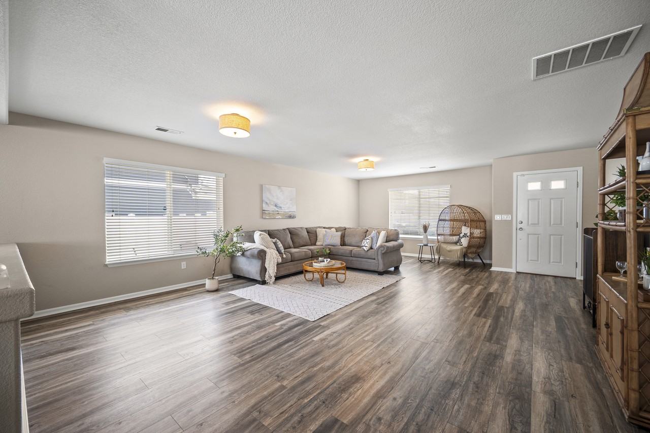 7860 Lantern Ln #NA - Photo 4 of 32