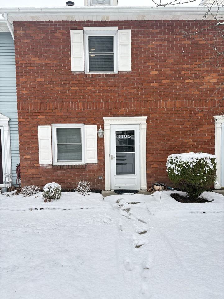 1105 Nanroc Dr #1105 - Photo 2 of 34