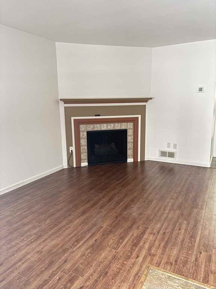 1105 Nanroc Dr #1105 - Photo 3 of 34