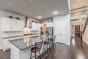 featured image of 566 Westwood Way Dr #NA