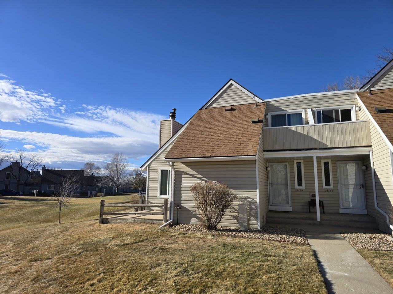 2415 S Xanadu Way #D - Photo 2 of 23