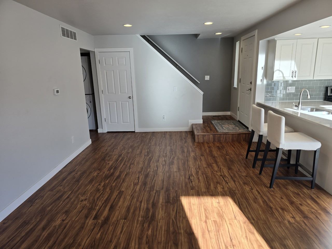 2415 S Xanadu Way #D - Photo 6 of 23