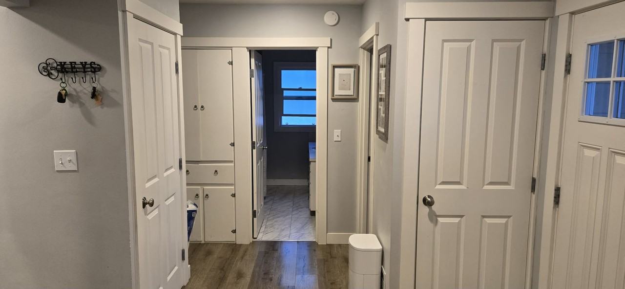 1717 D St #NA - Photo 6 of 14