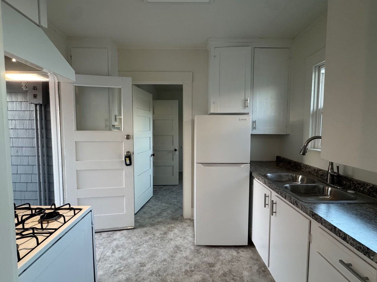 2015 I St - Photo 2 of 18