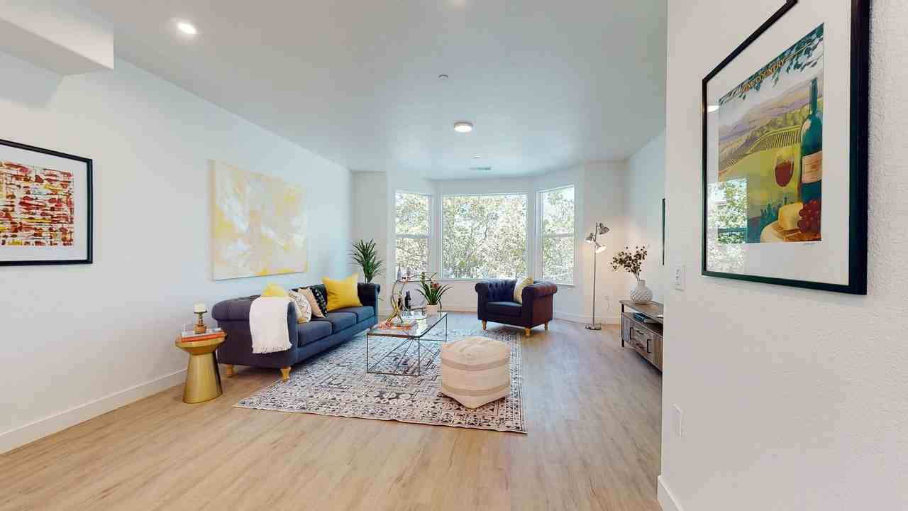 West End Townhomes - Photo 4 of 50