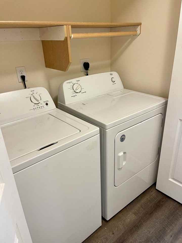 410 Flower St - Photo 7 of 21