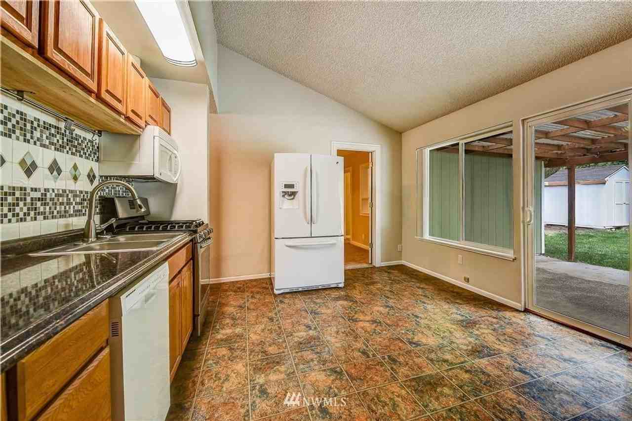 19670 Se 259th St - Photo 5 of 21