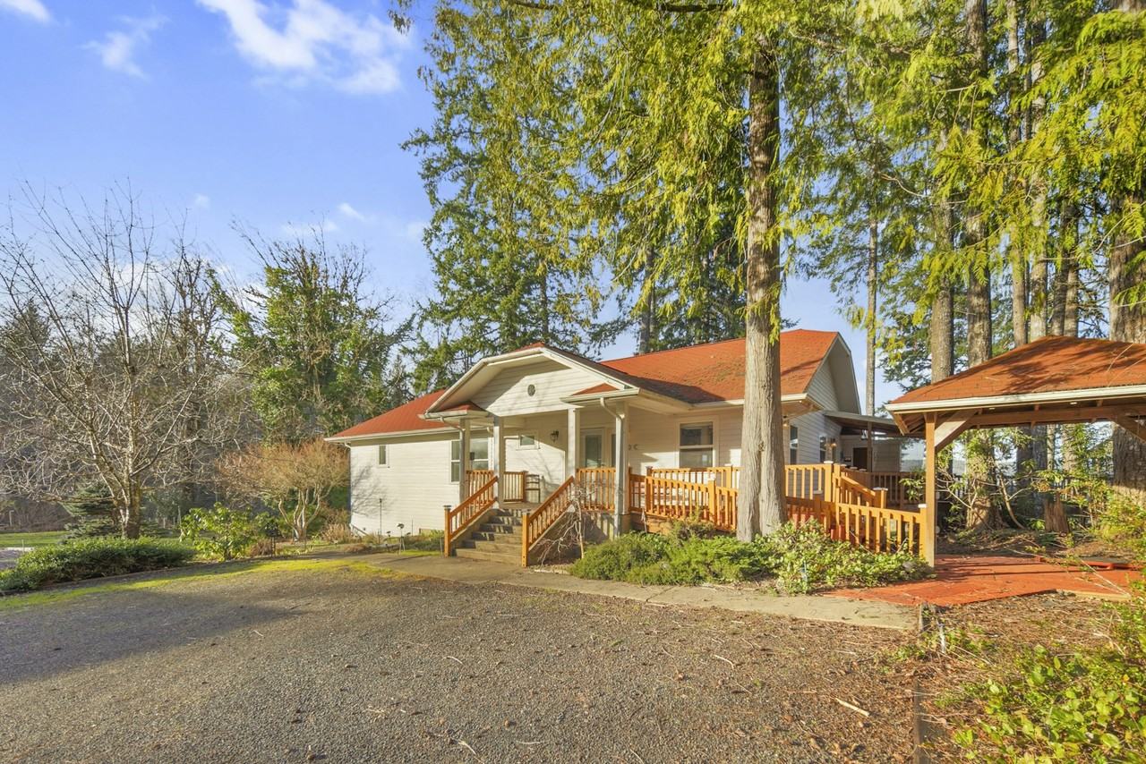 20 East Dalby Road, Unit 1 - Photo 2 of 10