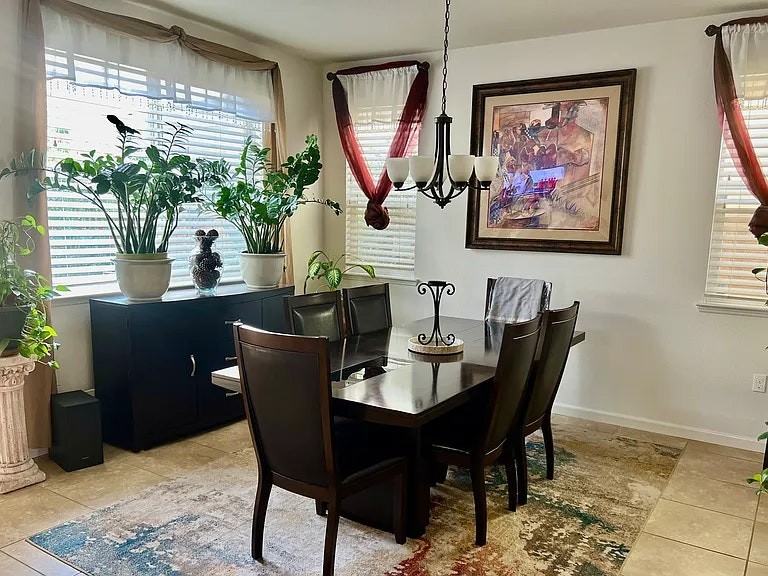 18076 Calaveras Drive - Photo 3 of 16