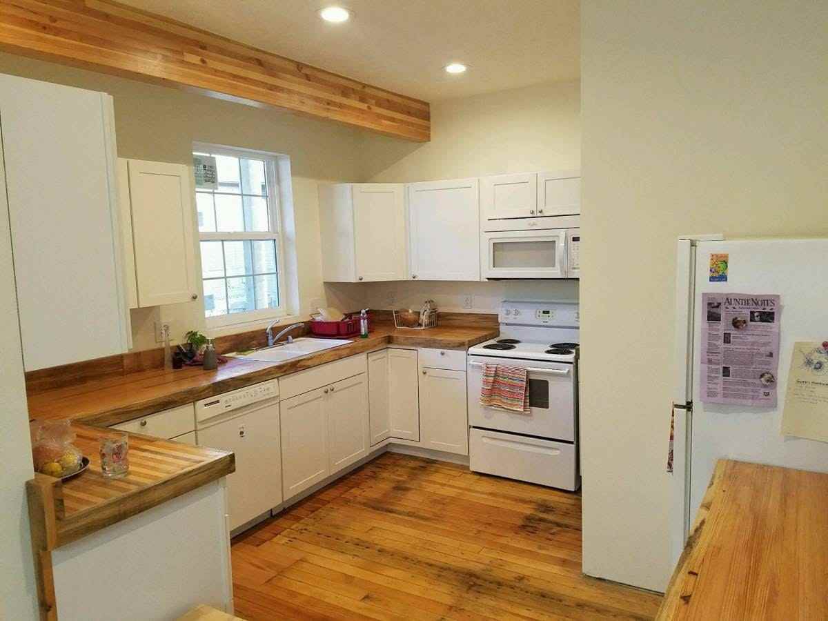 1412 North Lindeke Street, Unit 6 - Photo 2 of 8