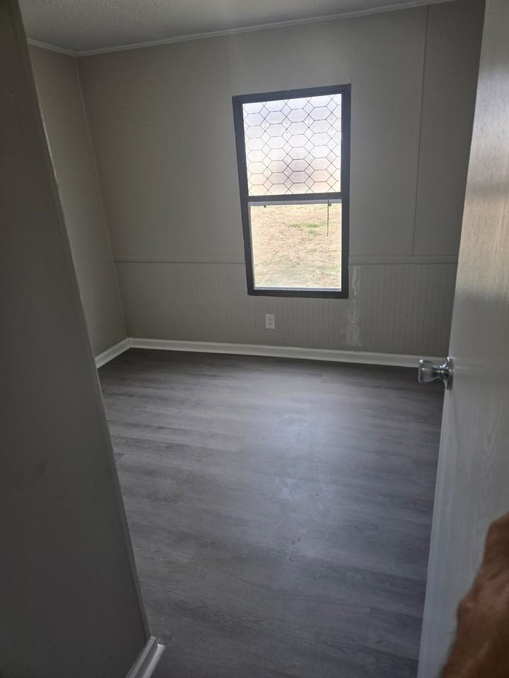 8900 Kiger Rd #1 - Photo 6 of 9