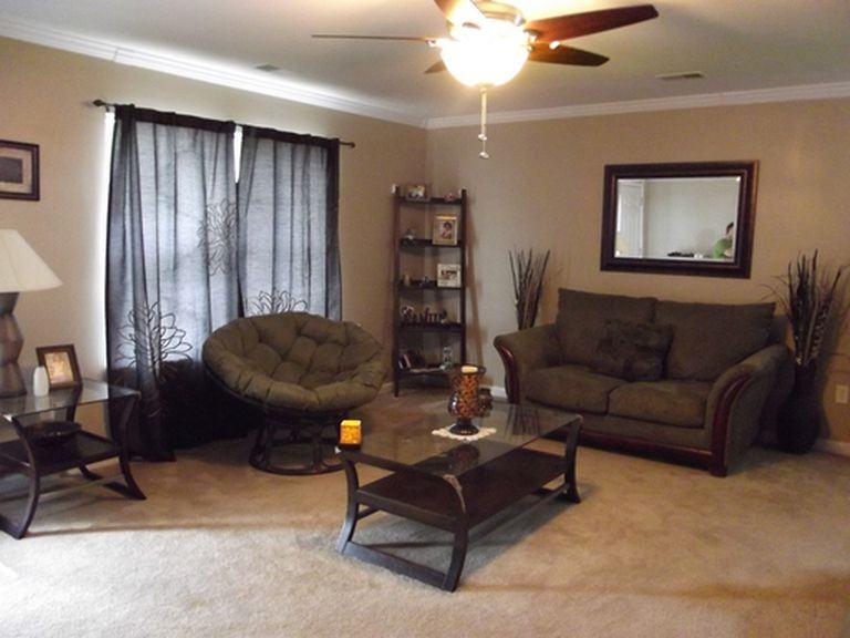 12 Concordia Dr #12 - Photo 3 of 8