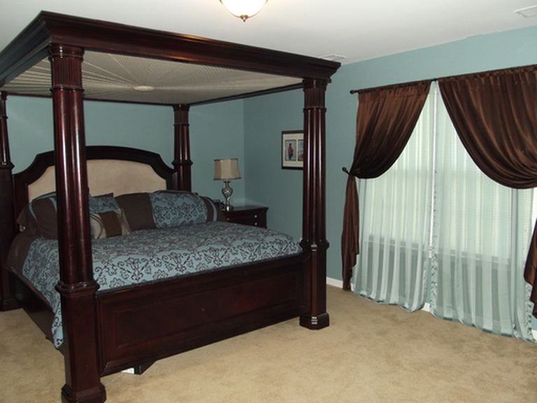 12 Concordia Dr #12 - Photo 7 of 8