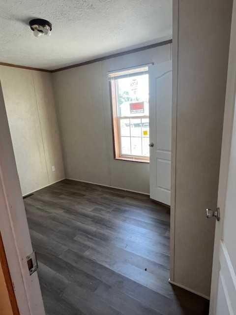 HIDDEN VILLAGE PARK - Photo 5 of 42