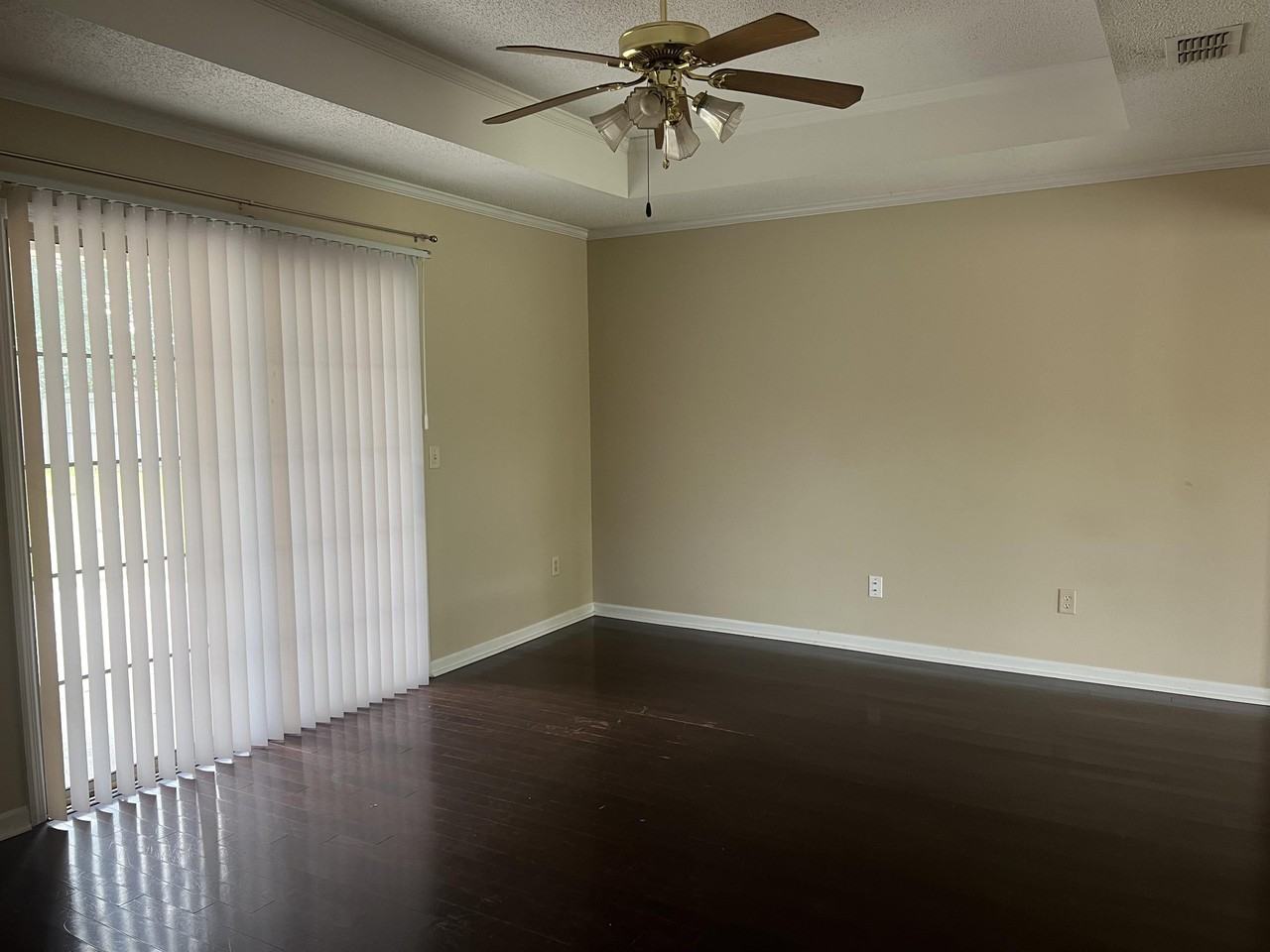 103 Bridgemont Way #103 - Photo 3 of 9