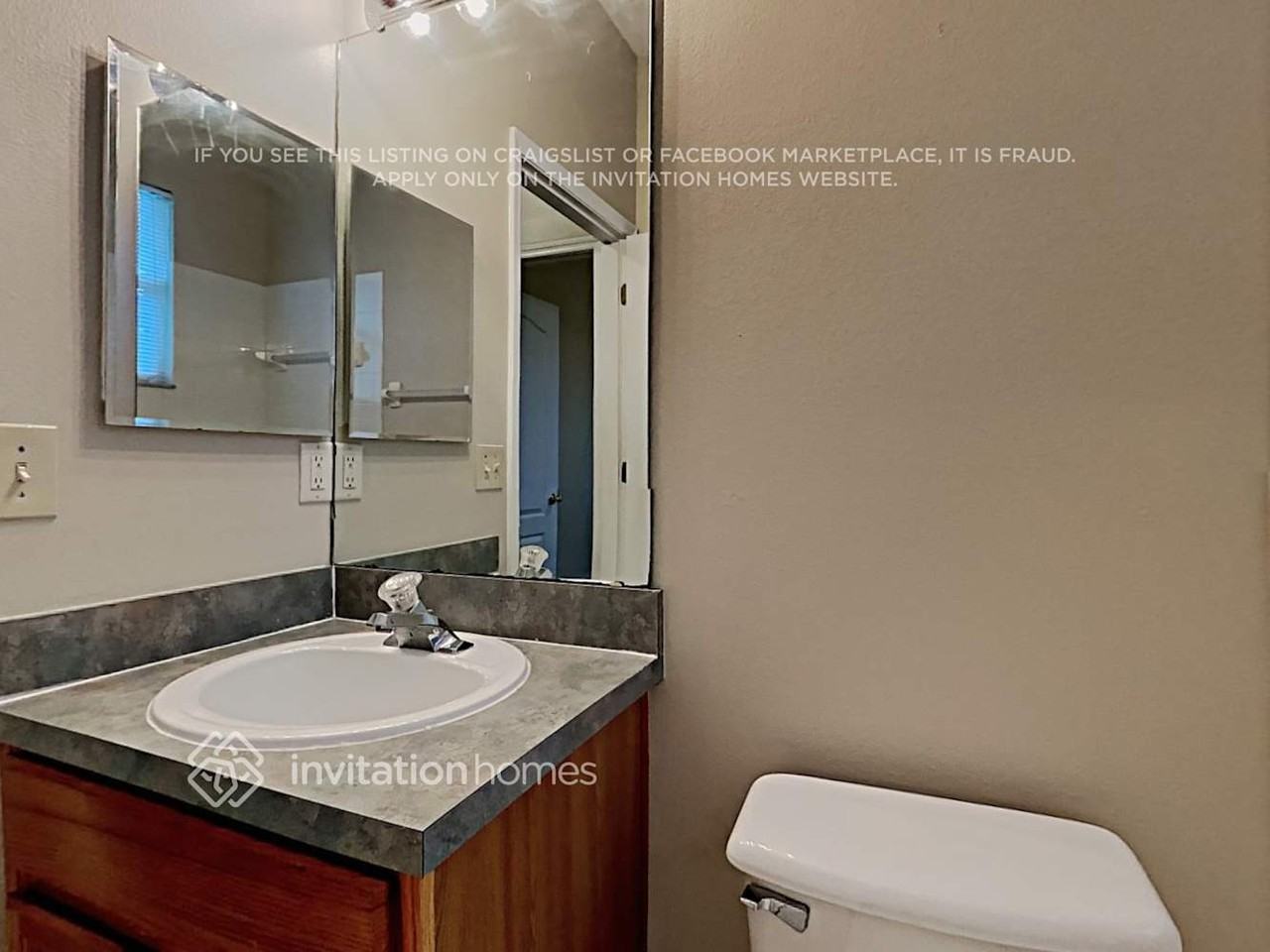 2430 Leaning Pine St - Photo 5 of 7