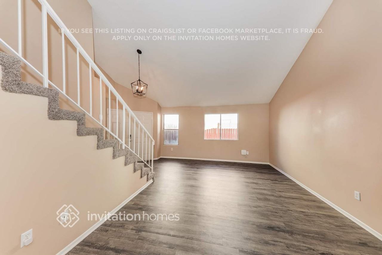 27855 Brookstone Ave - Photo 6 of 18