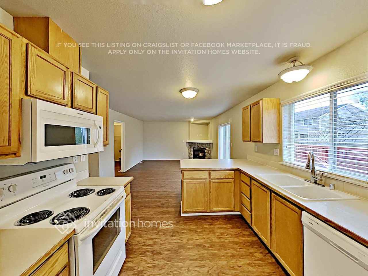 19310 75th Ave E - Photo 7 of 21