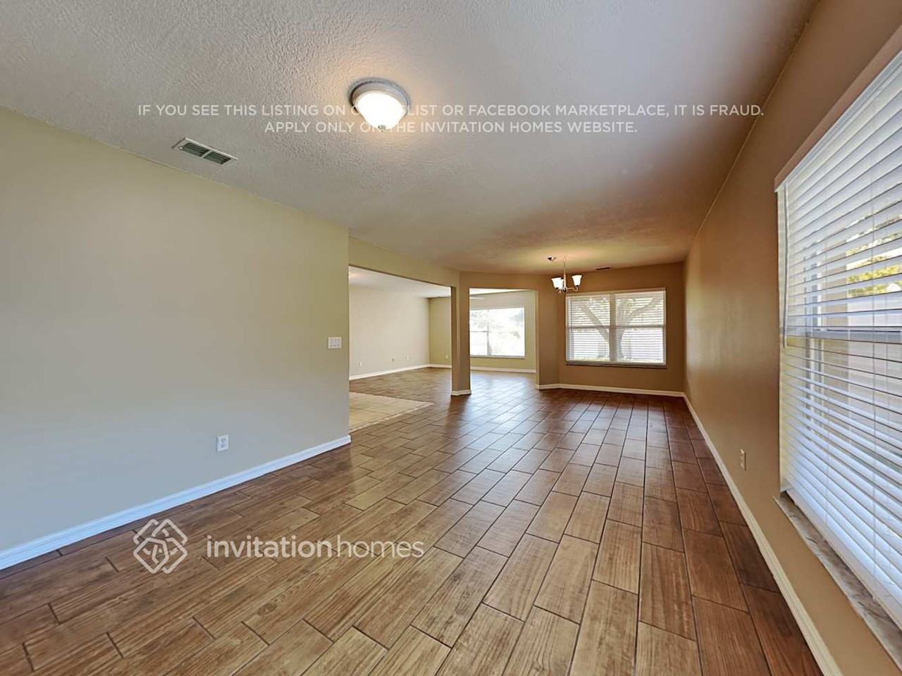 15142 Quailmoor St - Photo 6 of 20