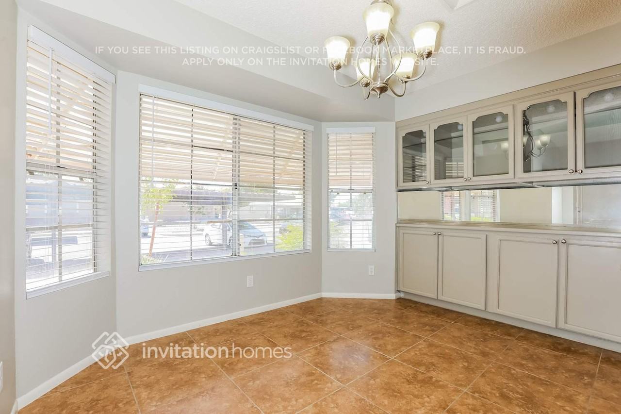 1055 N Recker Rd #1260 - Photo 4 of 16