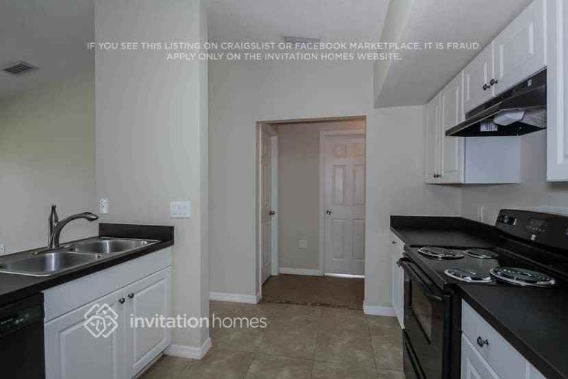 8907 68th Ave E - Photo 6 of 21