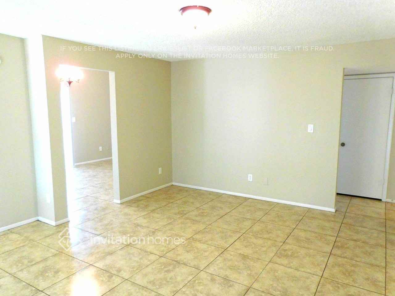 6014 S 41st Pl - Photo 5 of 11