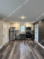 featured image of 2 Tall Oak Rd #2