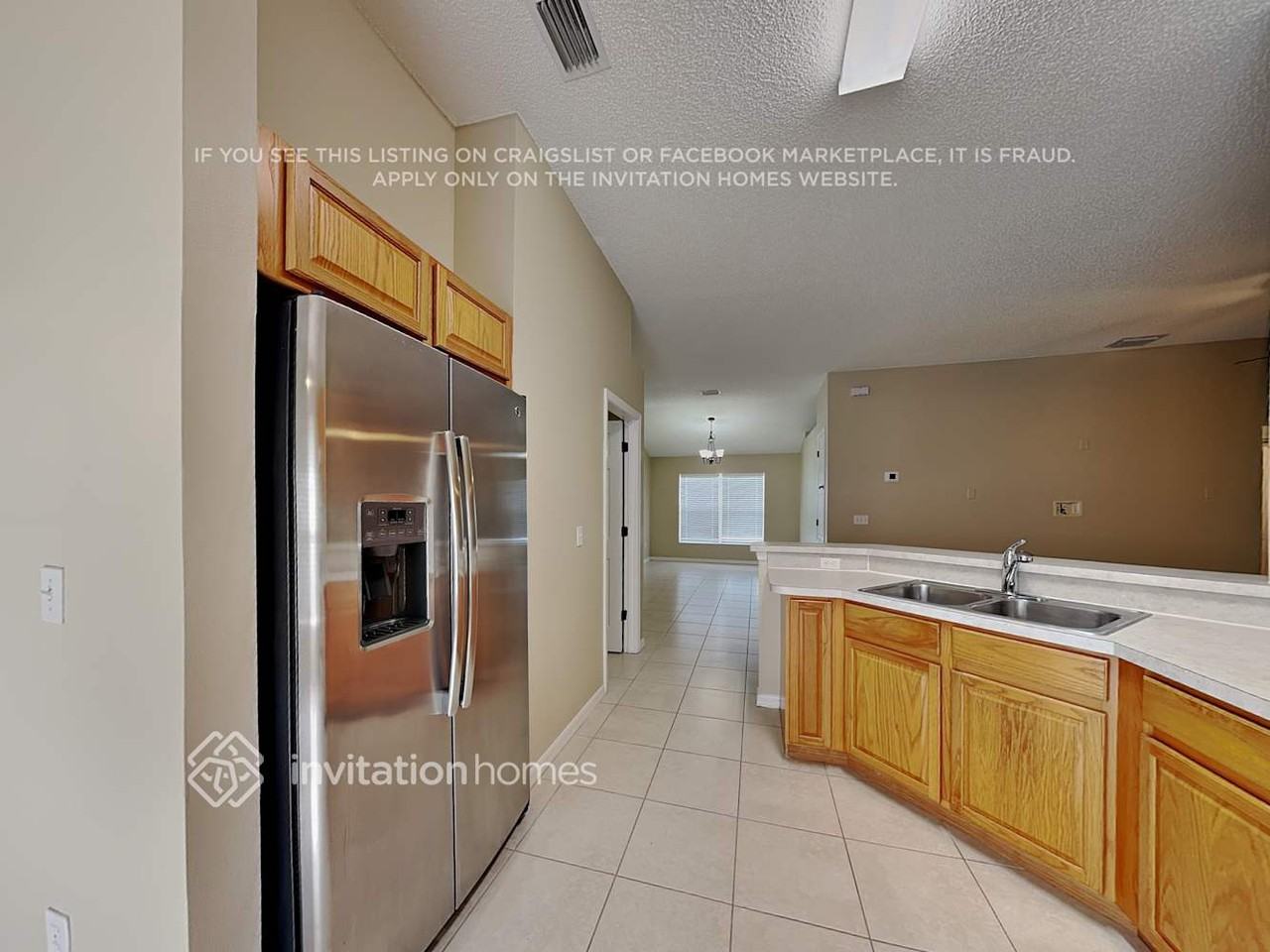 2781 Stratford Pointe Dr - Photo 3 of 18