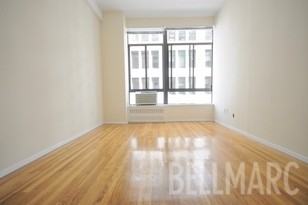 Lafayette St & Astor Place #5