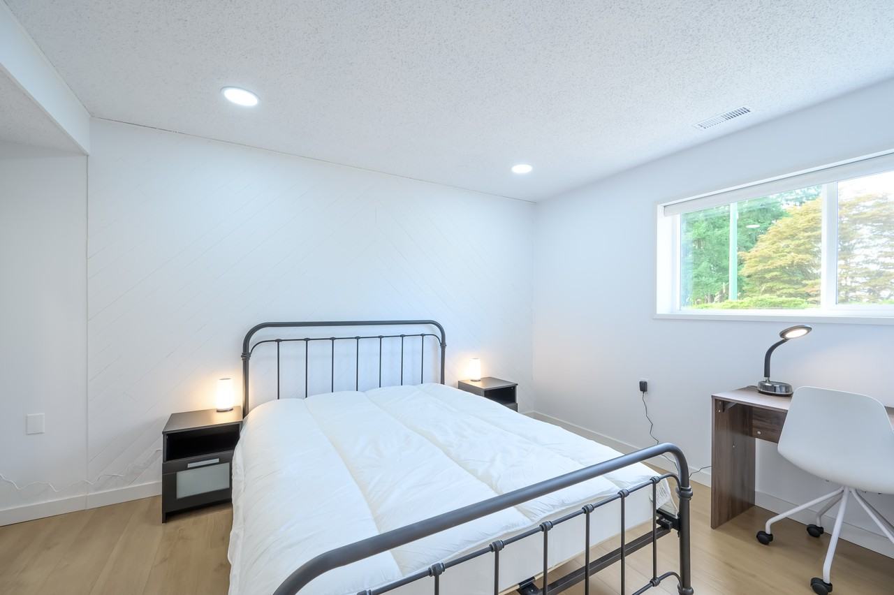 5588 Meadedale Drive - Photo 2 of 10