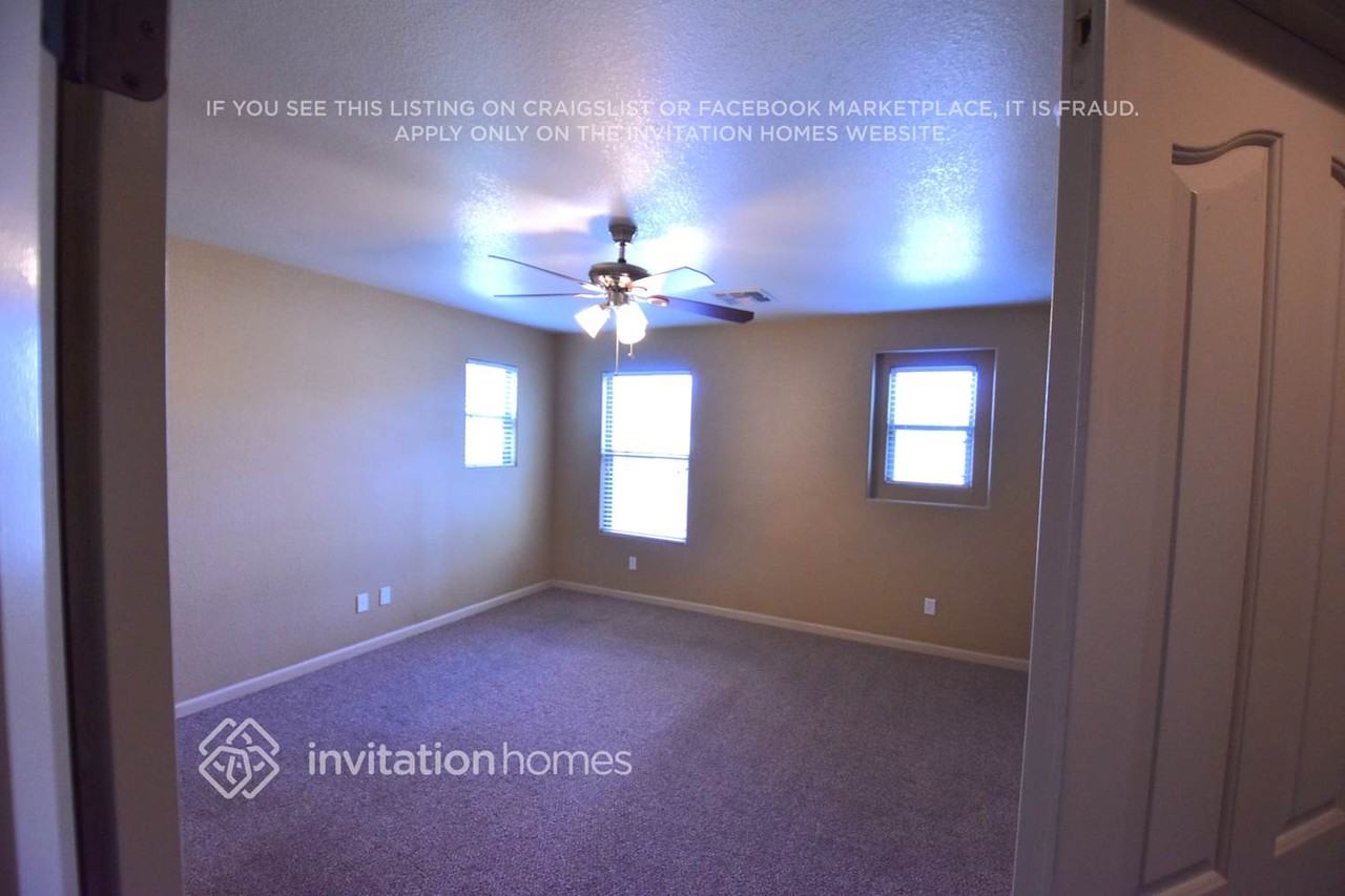 5832 E Holmes Ave - Photo 6 of 14