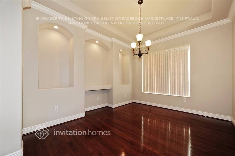 4520 Grand Preserve Pl - Photo 4 of 21