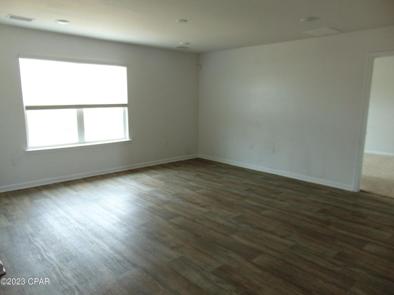 105 Osprey Lake Rd - Photo 4 of 16