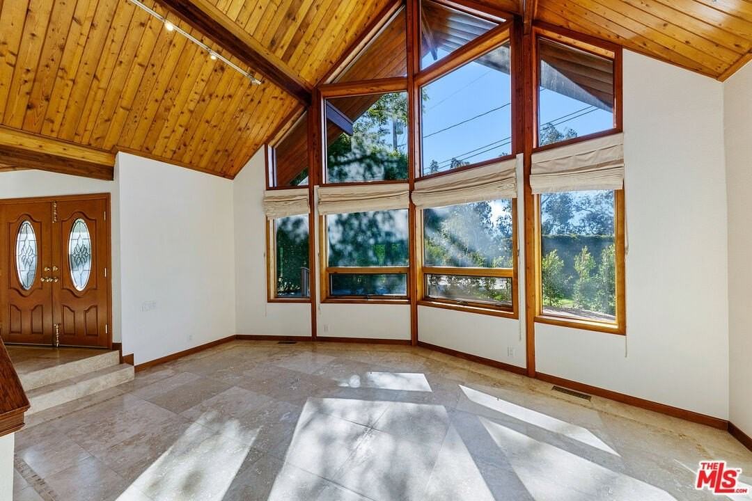 4970 Latigo Canyon Rd - Photo 4 of 34