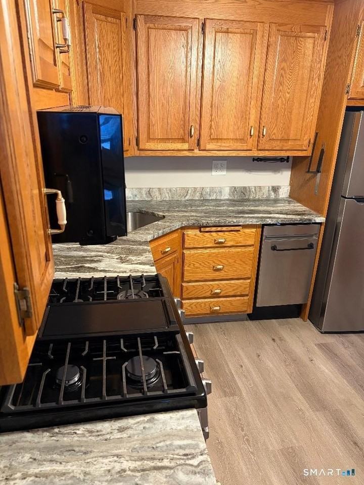 65 Ingraham St #2 - Photo 2 of 11