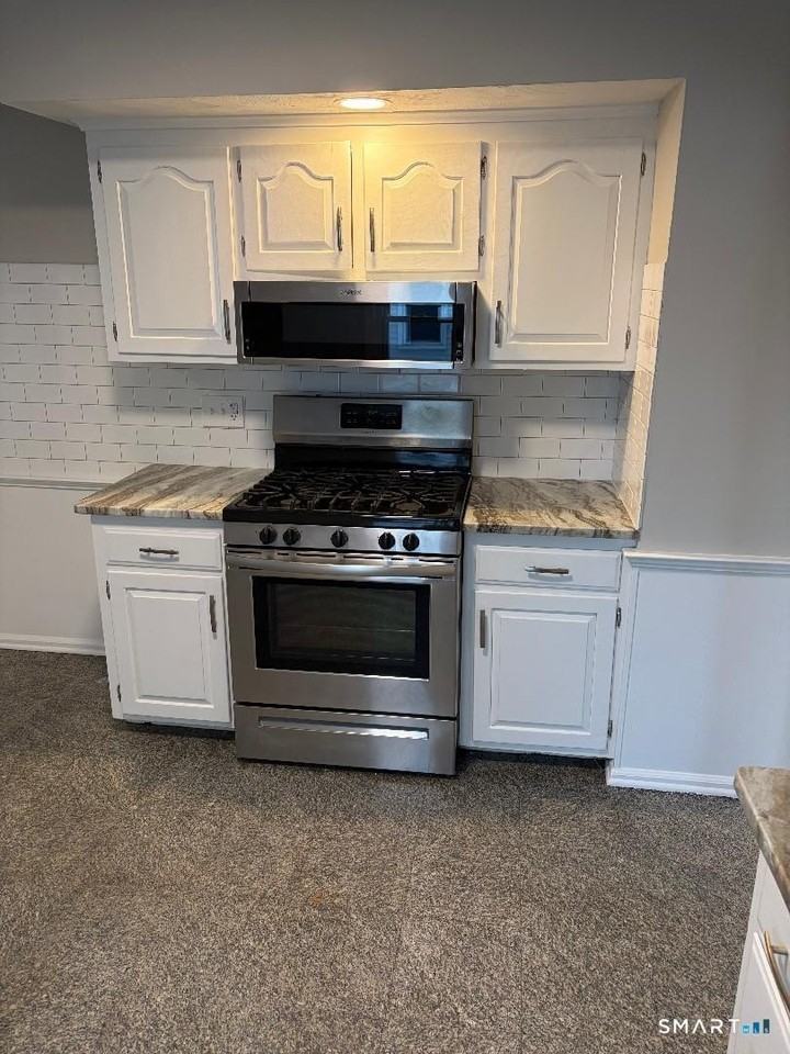 38 Center St - Photo 2 of 15