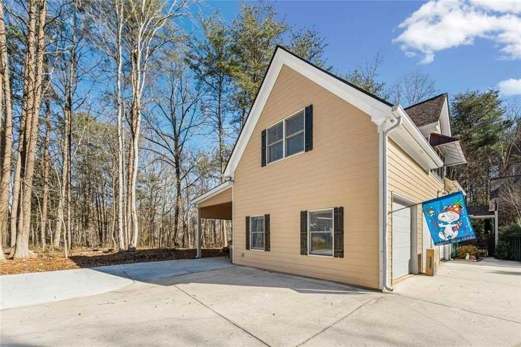 4640 Chestatee Pointe - Photo 2 of 29