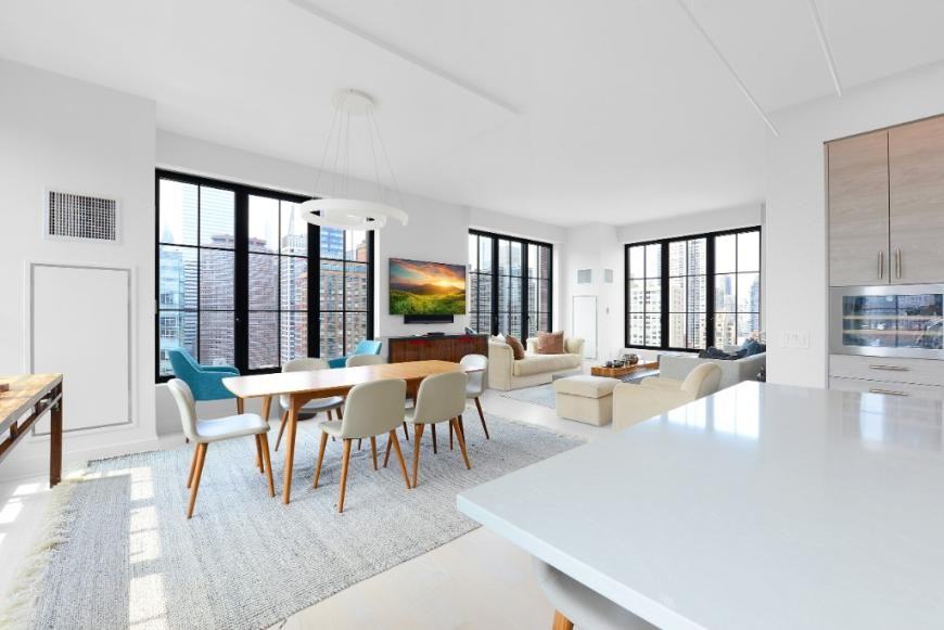 959 1st Ave - Photo 2 of 10