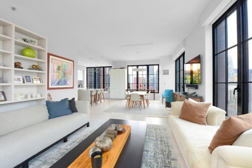 959 1st Ave - Photo 3 of 10