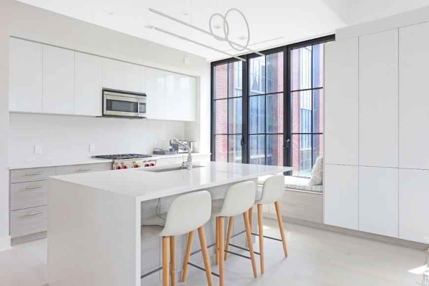 959 1st Ave - Photo 5 of 10