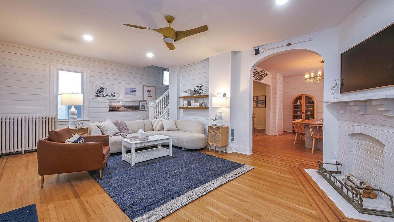 21 S Vassar Sq - Photo 7 of 38