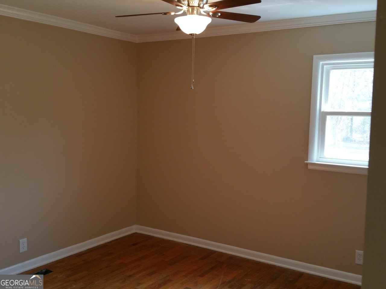 61 Tram Track Rd Ne - Photo 6 of 10