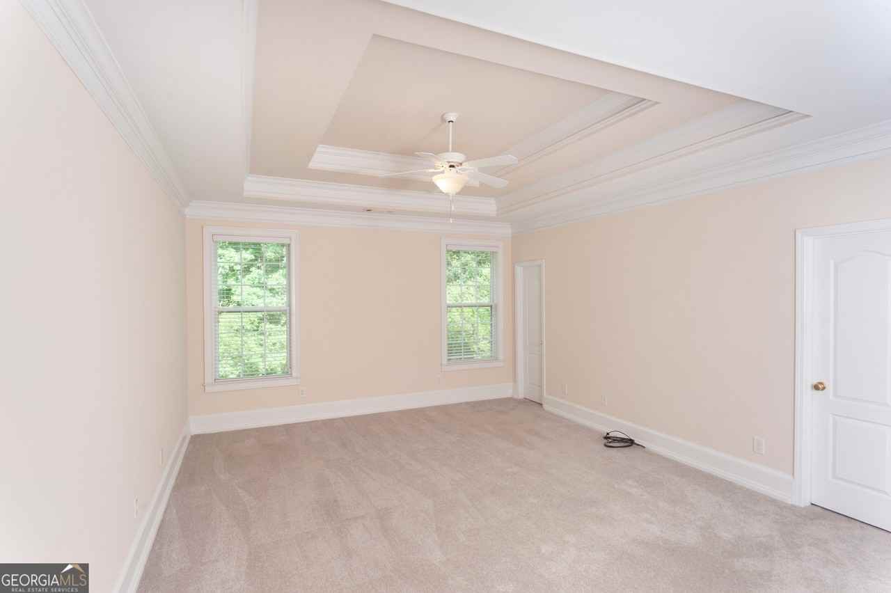 8008 Revere Dr - Photo 6 of 21