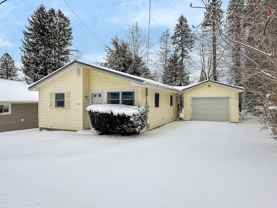 211 Walnut St - Photo 1 of 1