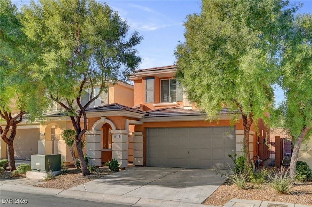 9947 Corbridge St - Photo 2 of 36